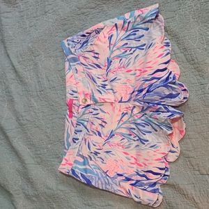 Lilly Pulitzer buttercup shorts